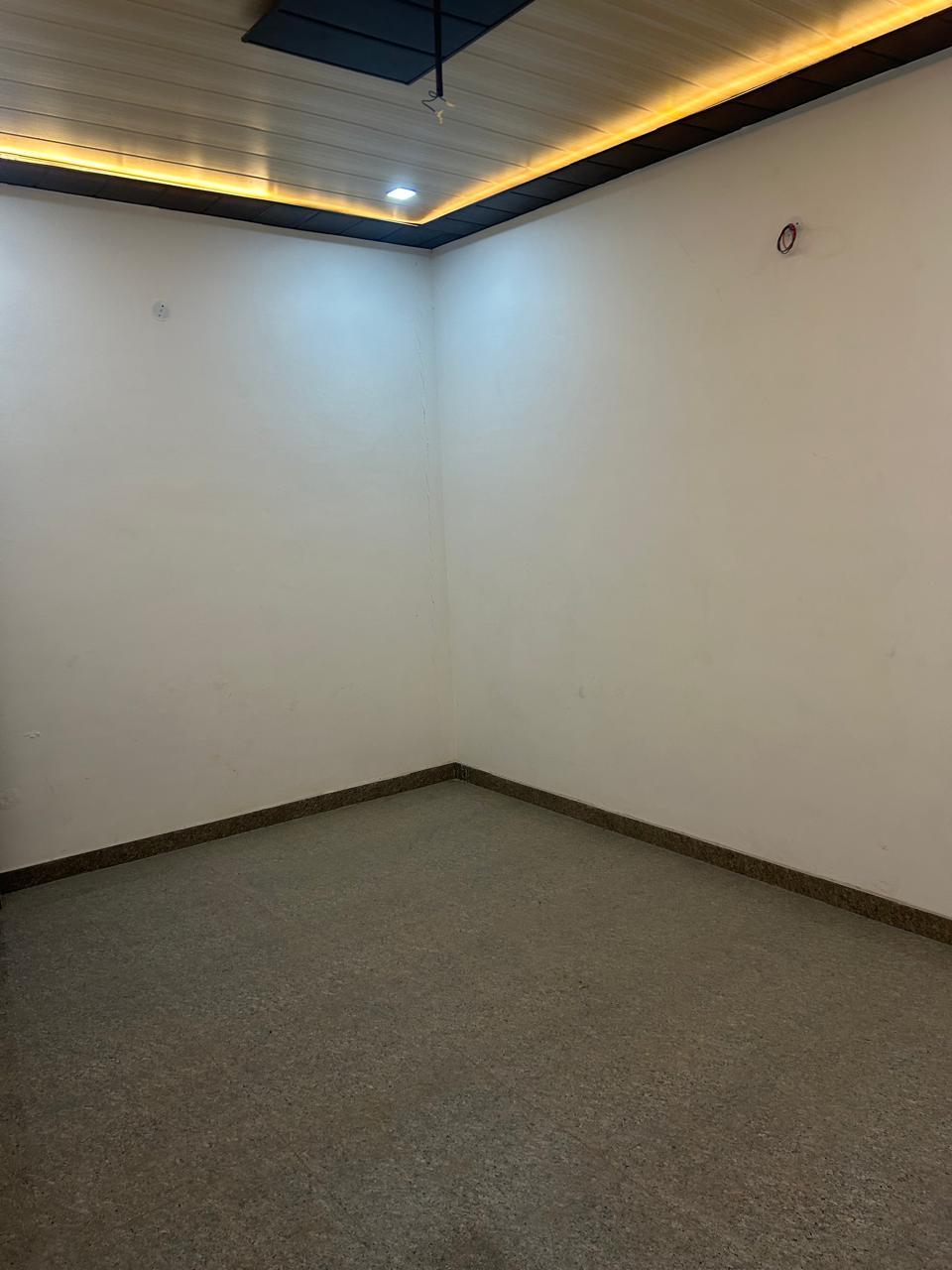 Independant House for Sell In Dayalbagh