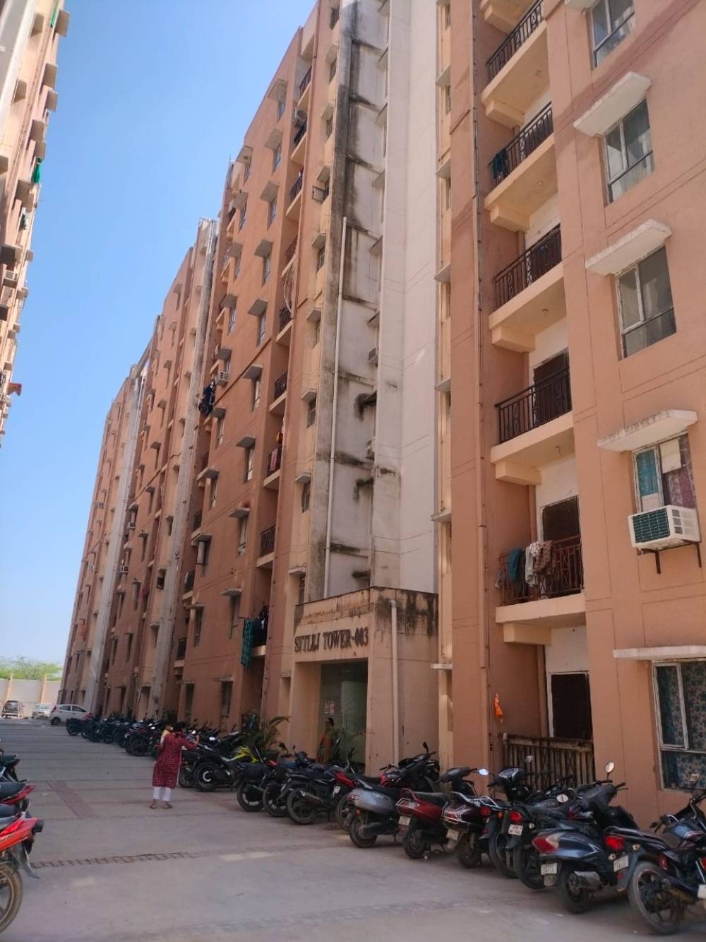 2BHK Flat In Sikandra
